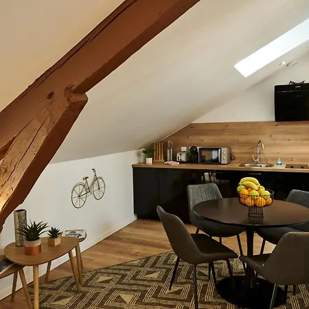 Major D'home Amalgame アパート *