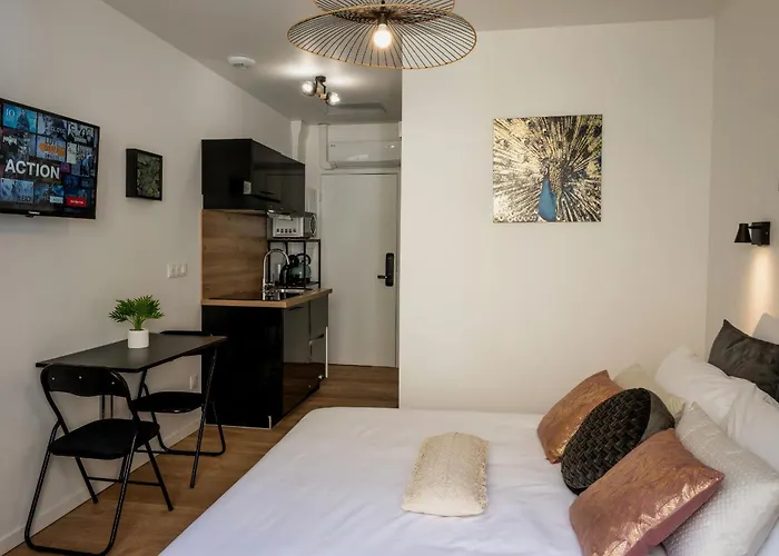 Major D'home Amalgame Avec Jacuzzi En Option *